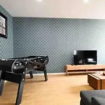 An Authentic Experience With In The Center Apartment *