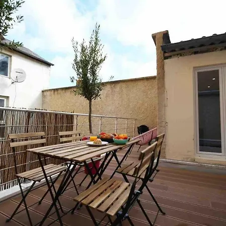 An Authentic Experience With In The Center Poitiers